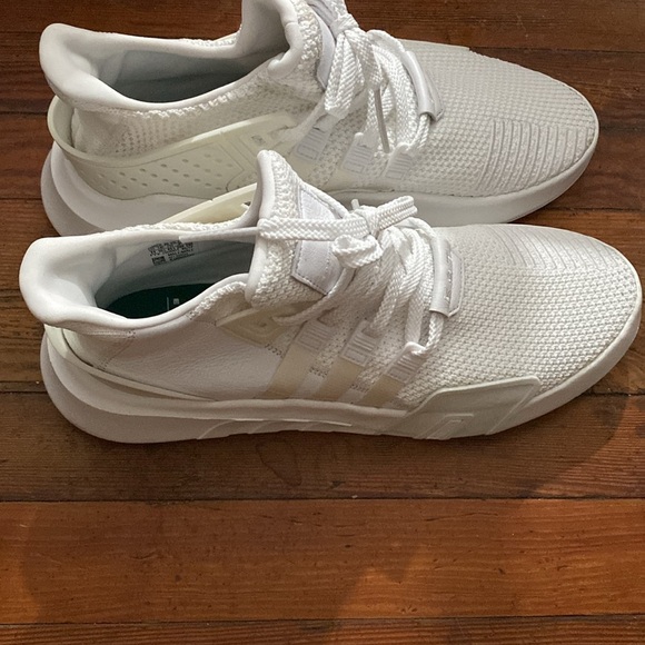 Adidas EOT - Picture 2 of 4